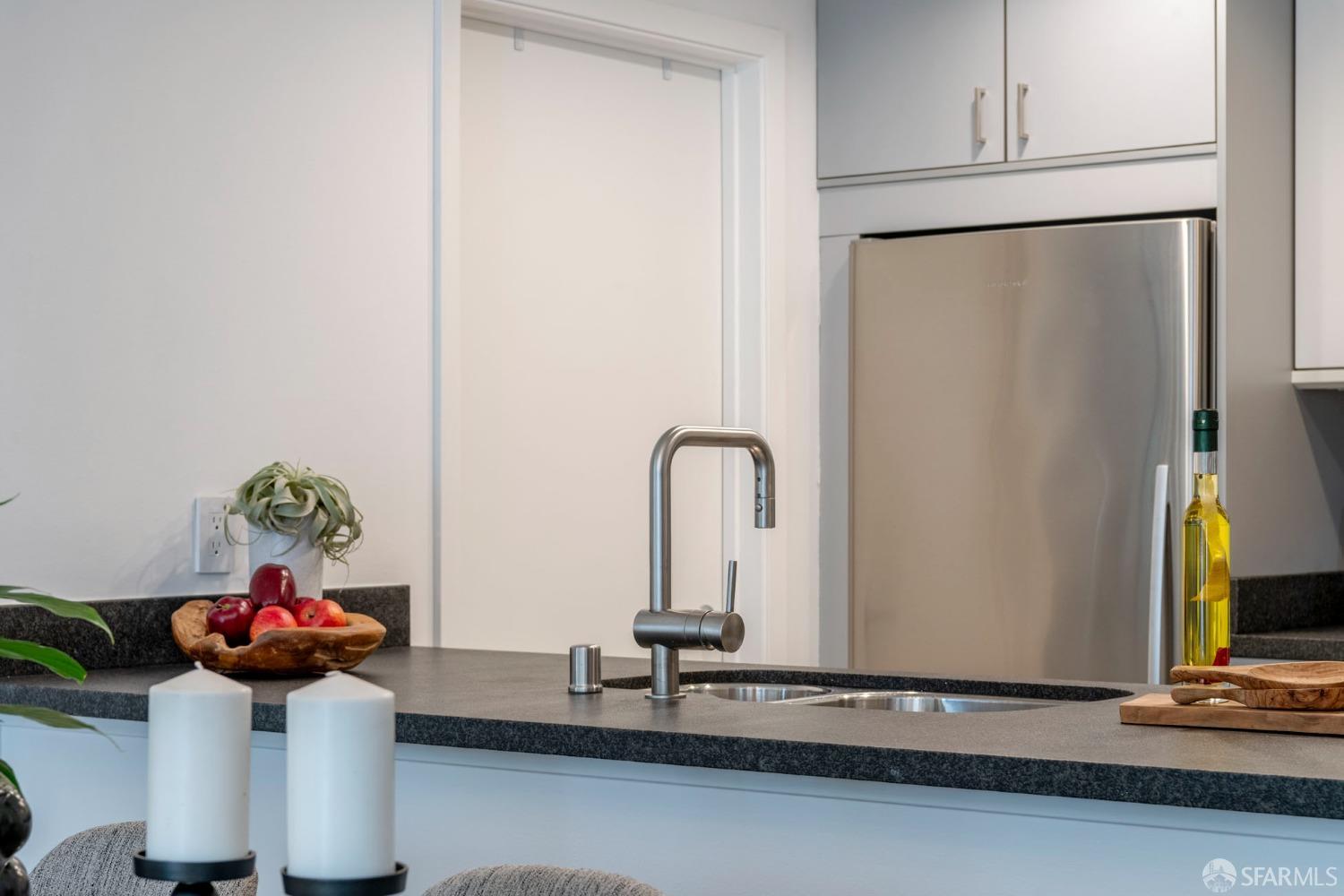 451 Kansas Street # 350