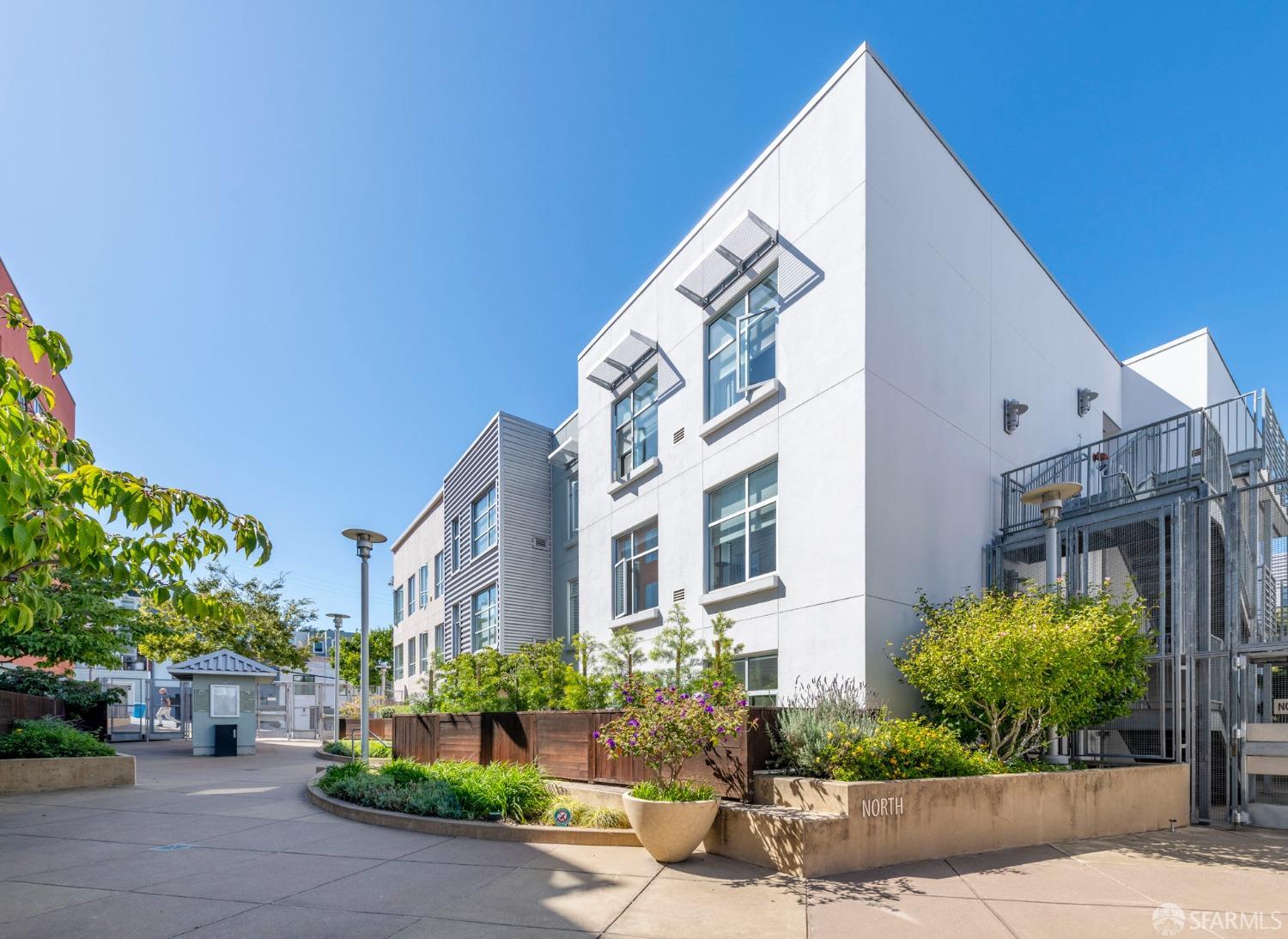 451 Kansas Street # 350