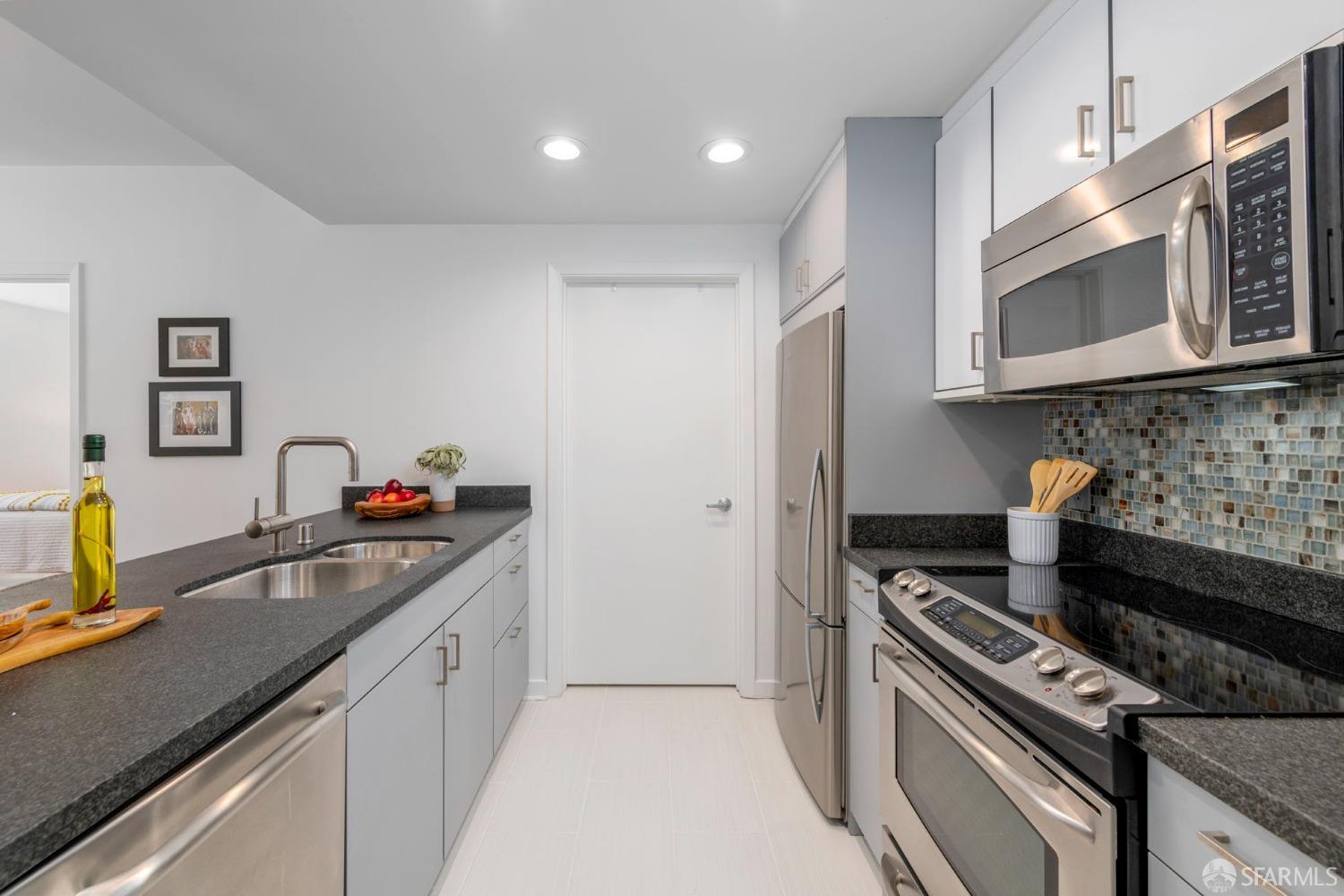 451 Kansas Street # 350