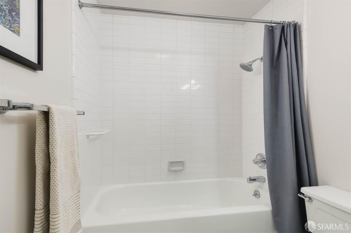 1457 Bellevue Avenue # 6