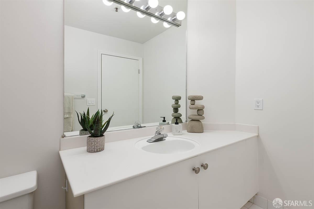 1457 Bellevue Avenue # 6