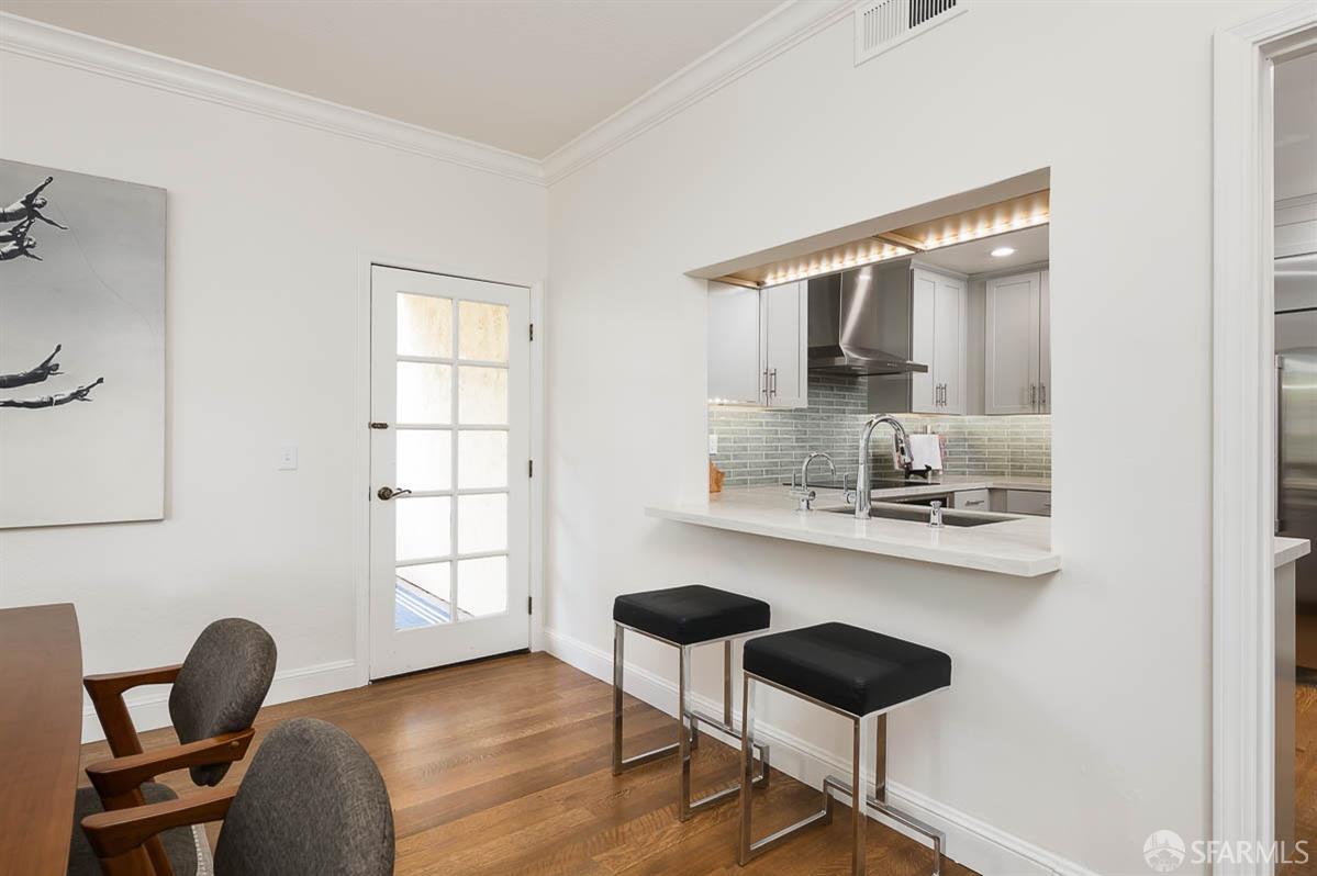 1457 Bellevue Avenue # 6