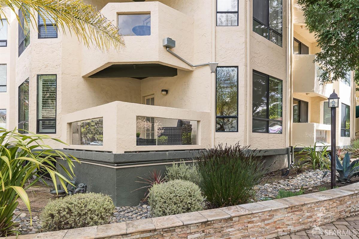 1457 Bellevue Avenue # 6