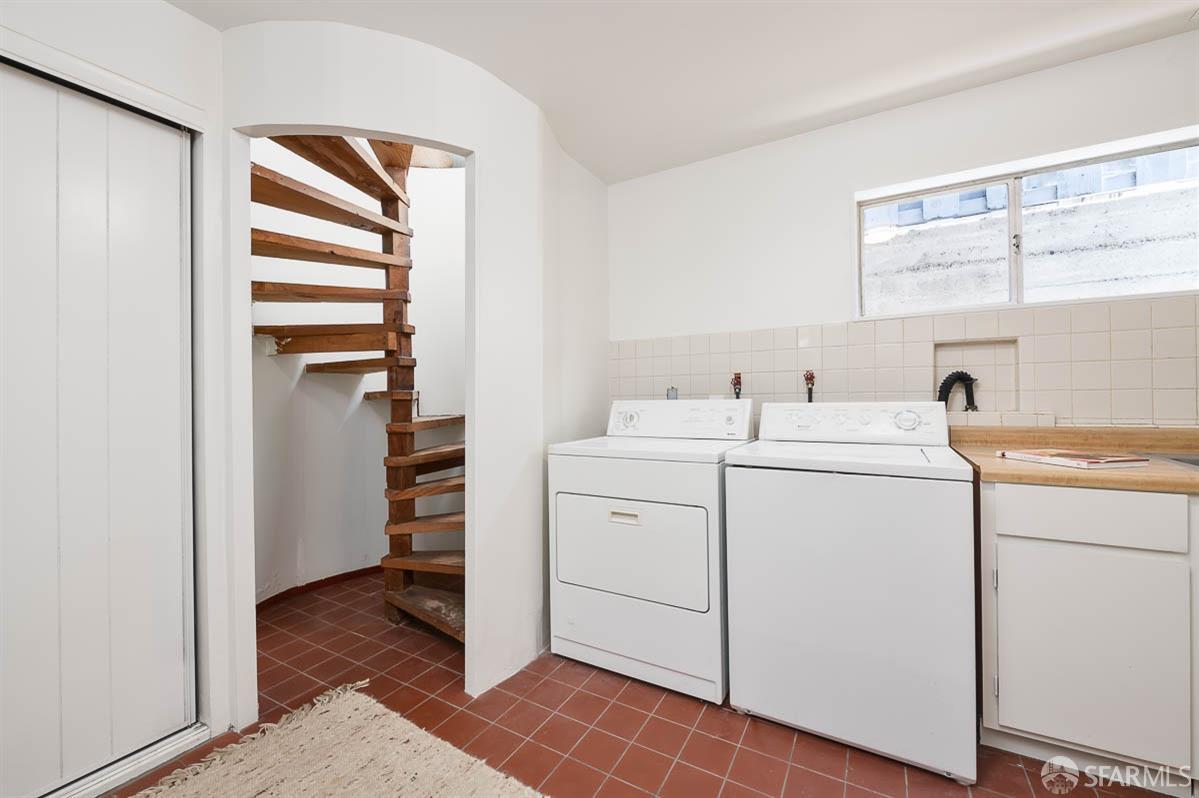 3070 Macarthur Boulevard