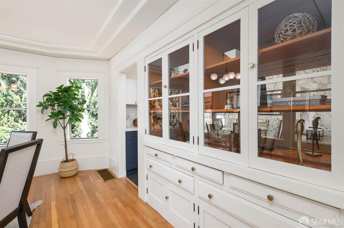 3070 Macarthur Boulevard