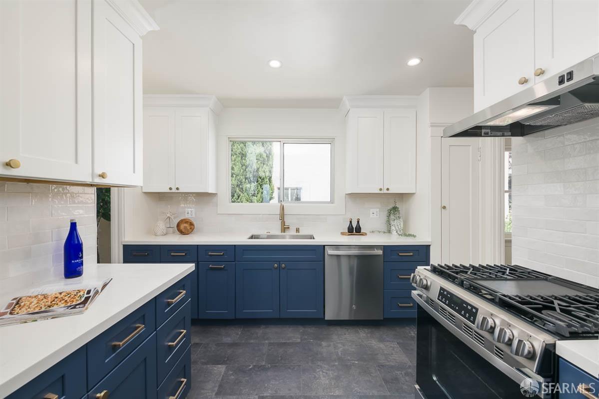 3070 Macarthur Boulevard