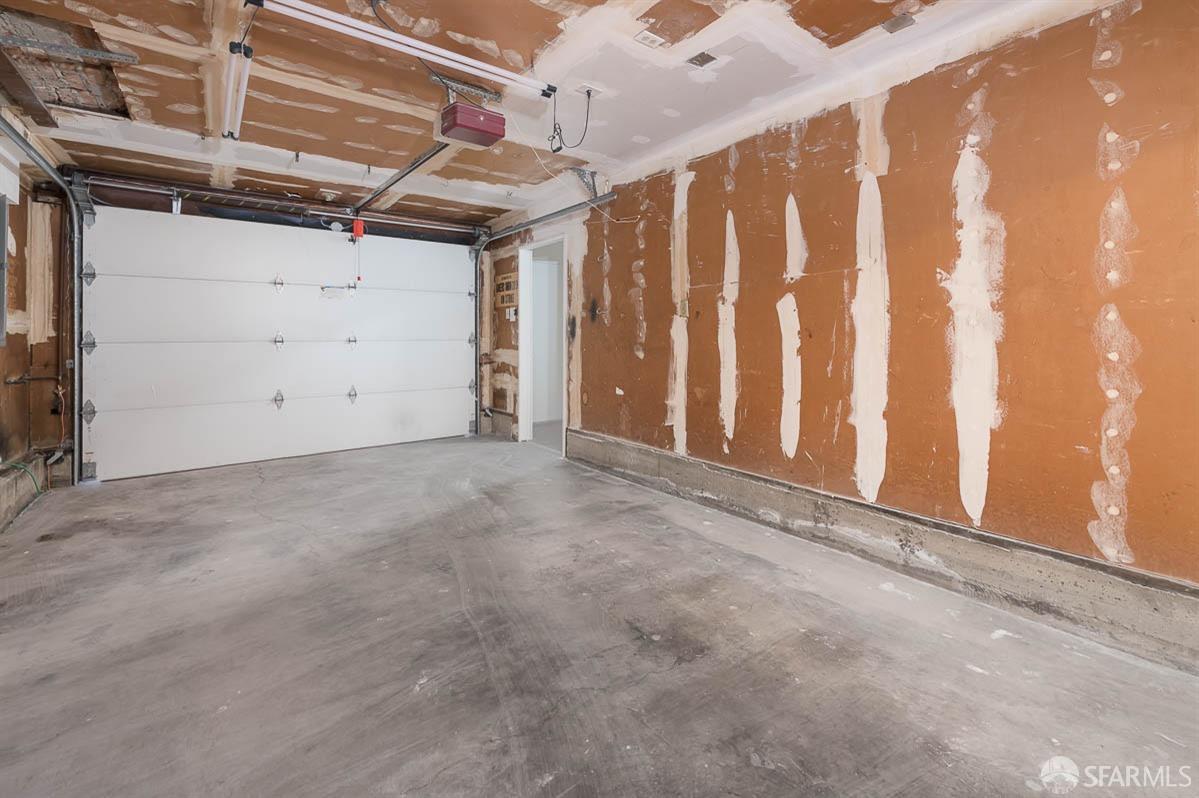 3070 Macarthur Boulevard