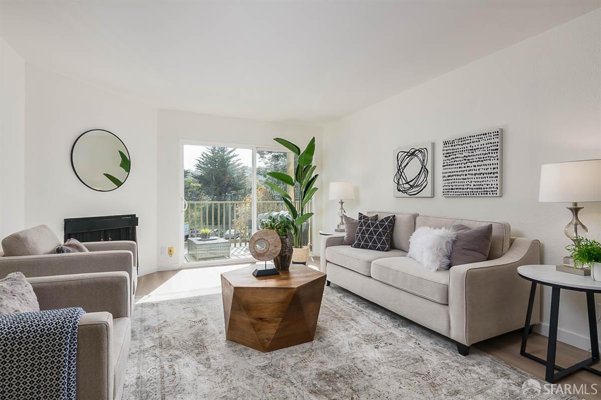 368 Imperial Way # 305