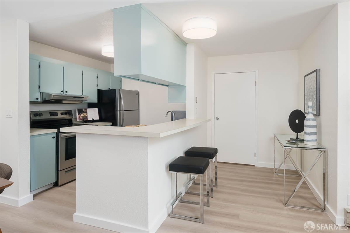 368 Imperial Way # 305