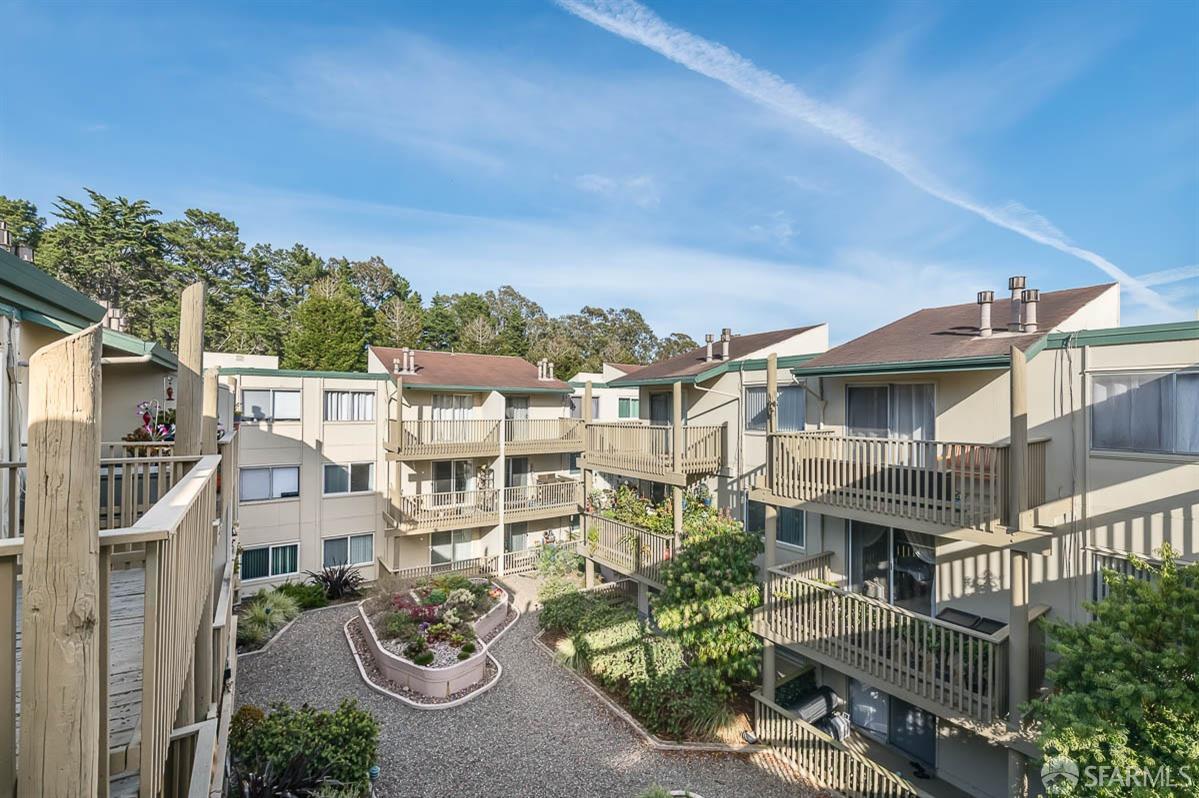 368 Imperial Way # 305