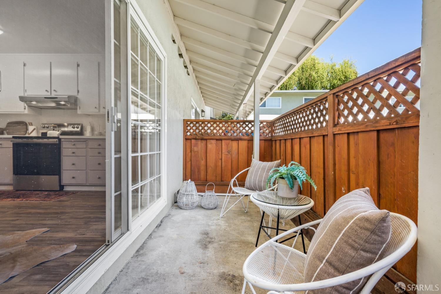 670 Fargo Avenue # 4