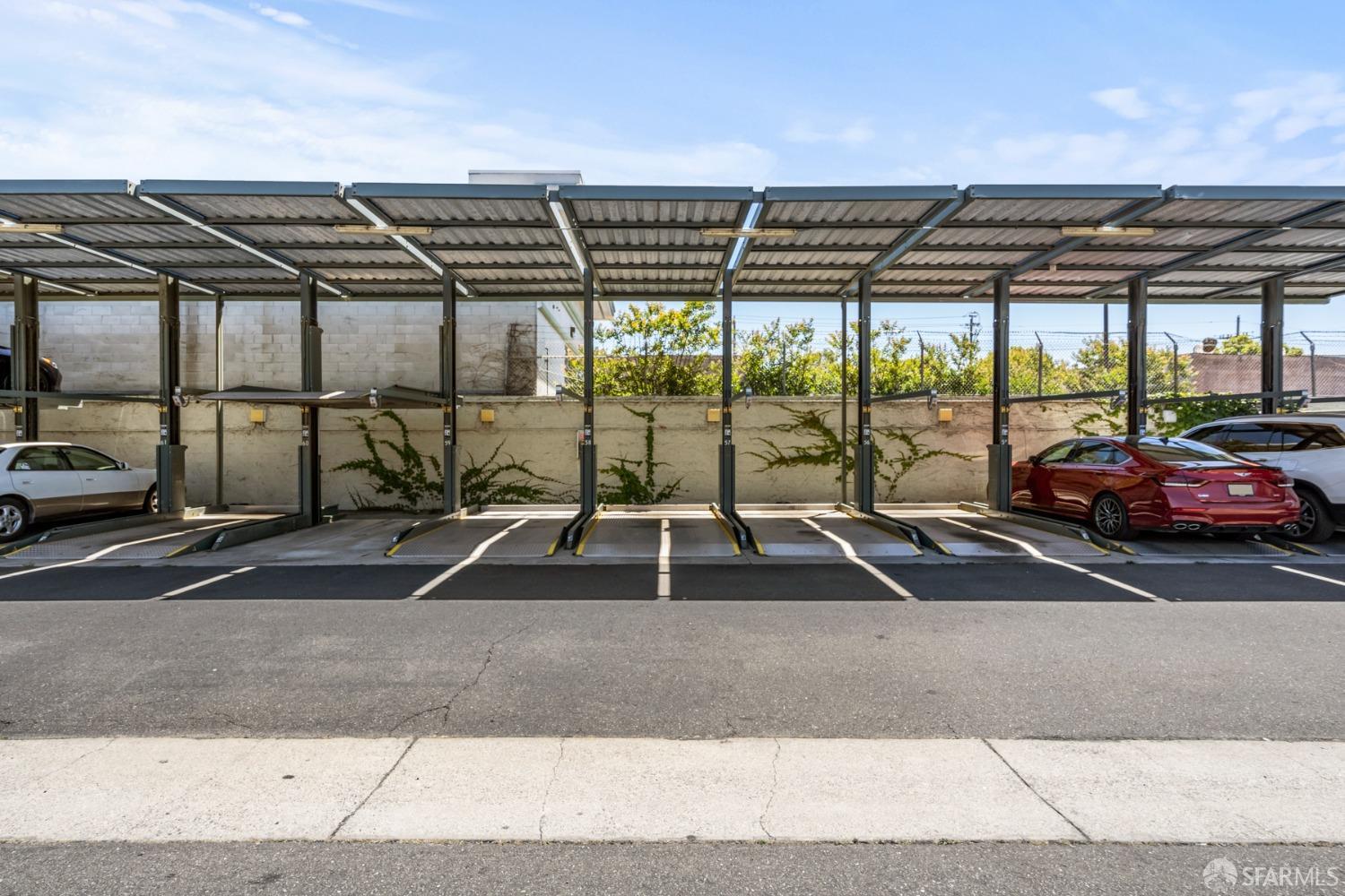 670 Fargo Avenue # 4