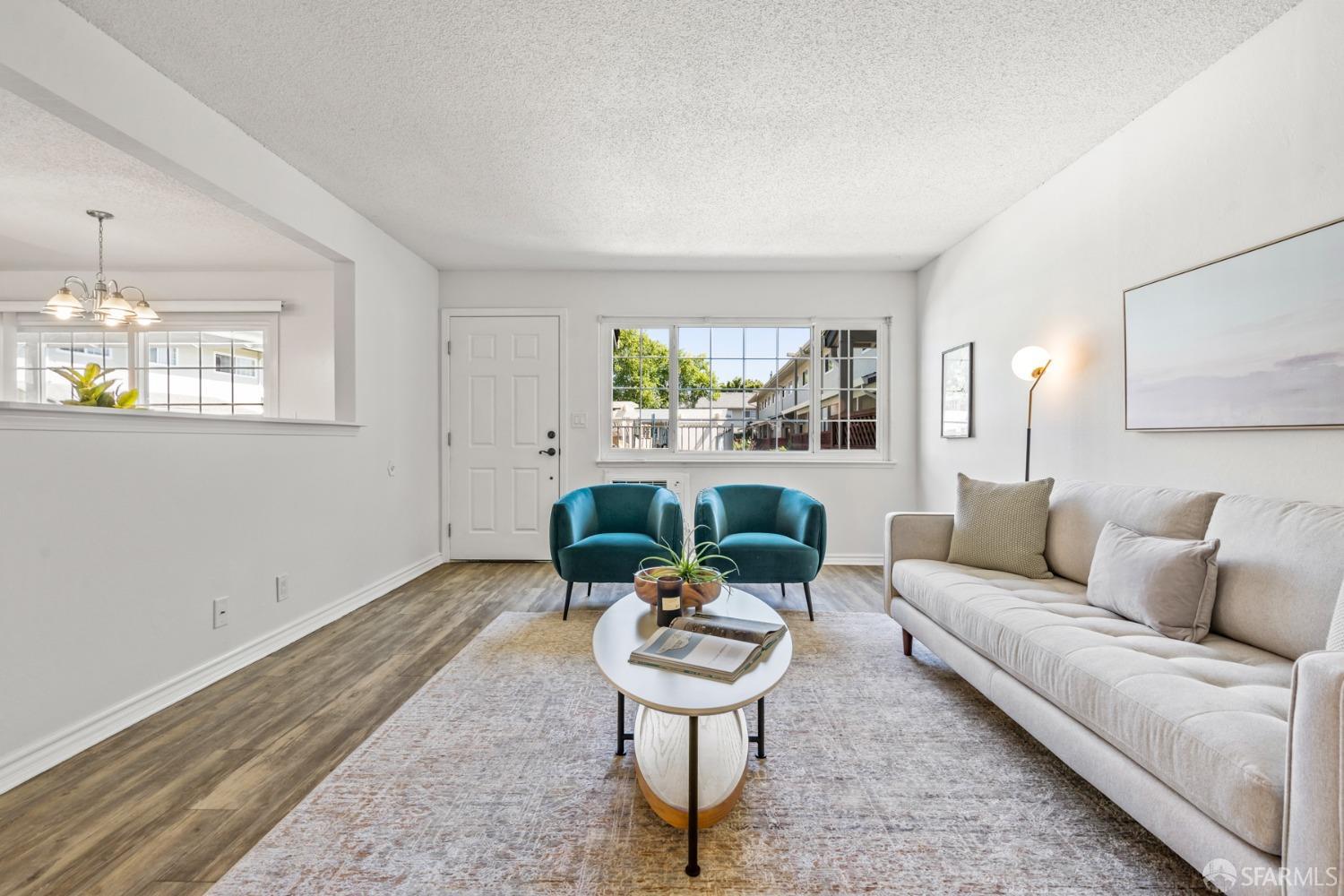 670 Fargo Avenue # 4