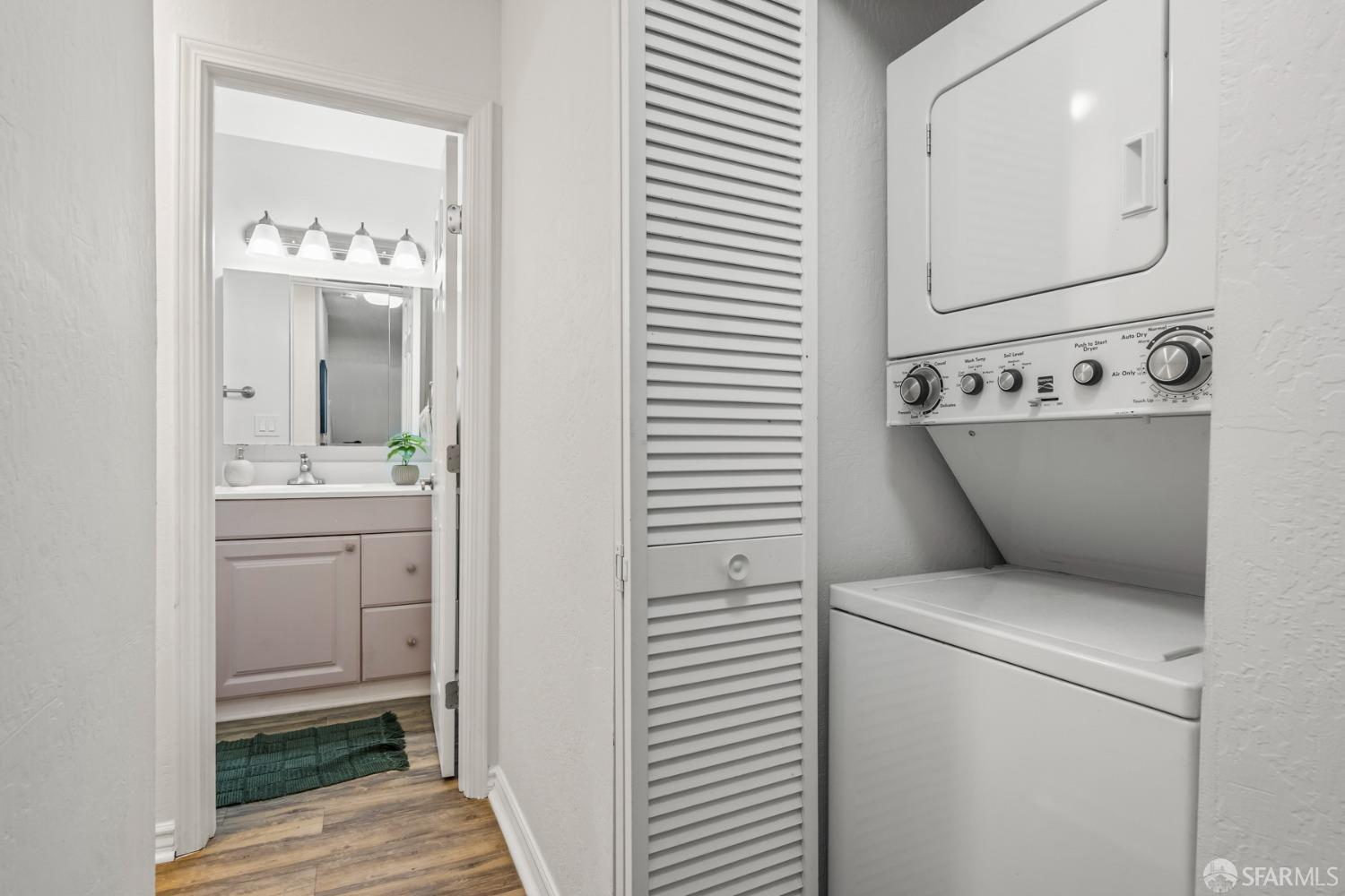 670 Fargo Avenue # 4