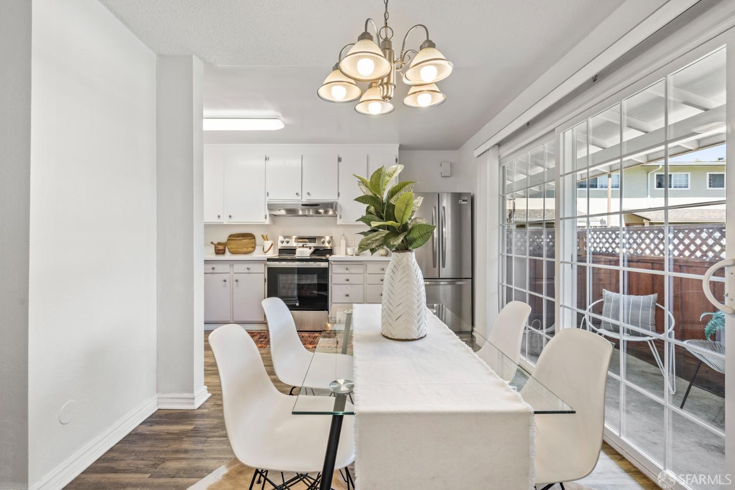 670 Fargo Avenue # 4