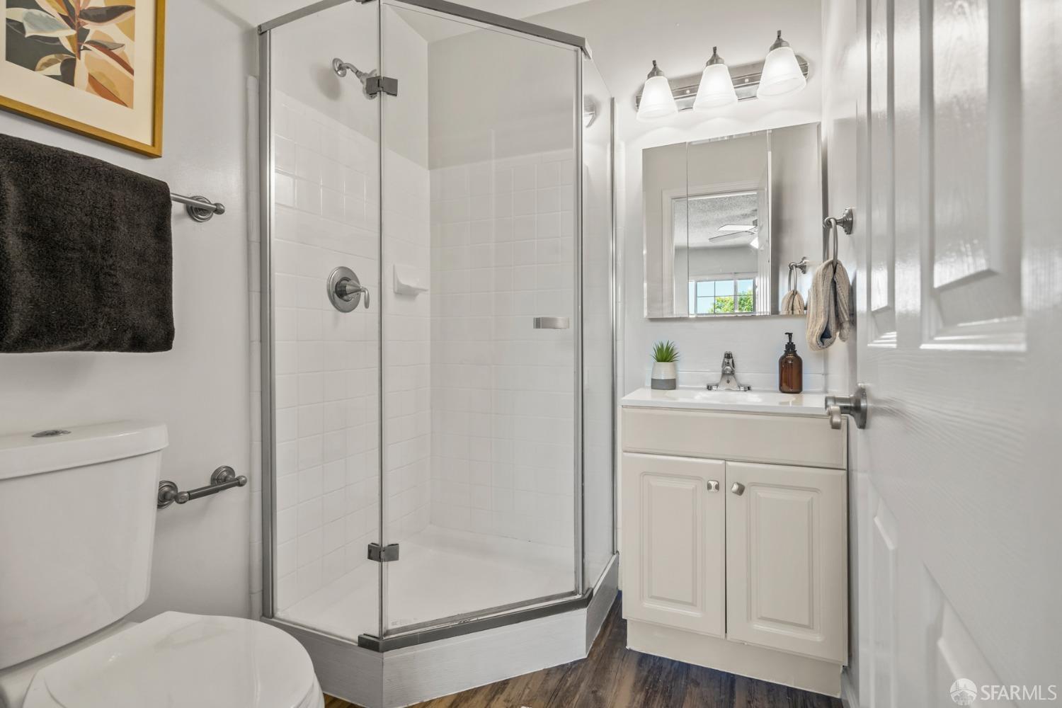 670 Fargo Avenue # 4