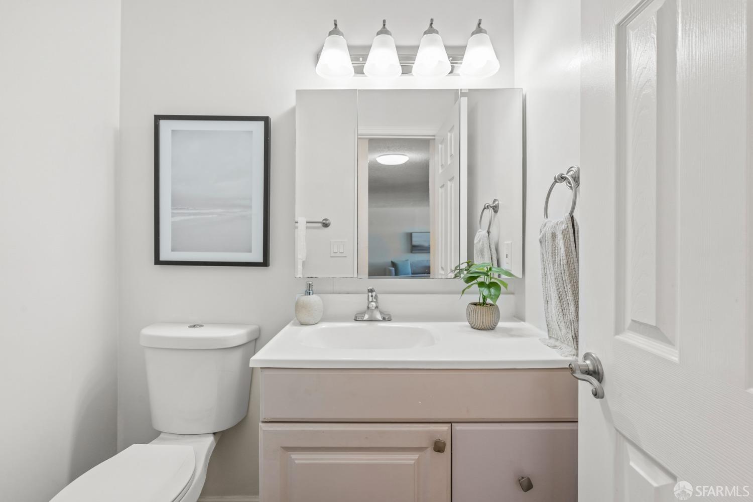 670 Fargo Avenue # 4