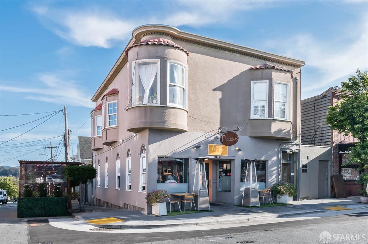 828 Cortland Avenue