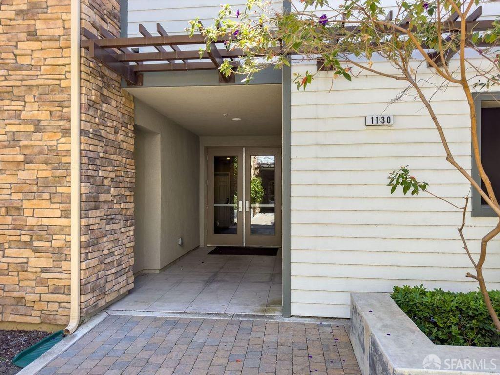 1130 Karby Terrace # 304