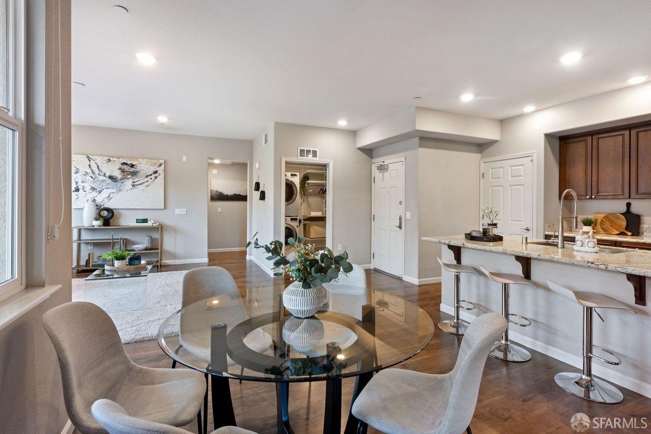 1130 Karby Terrace # 304