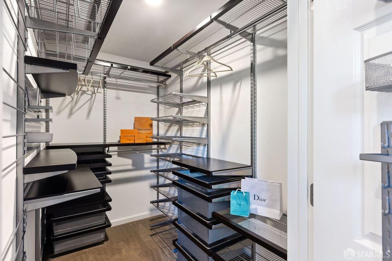 1130 Karby Terrace # 304