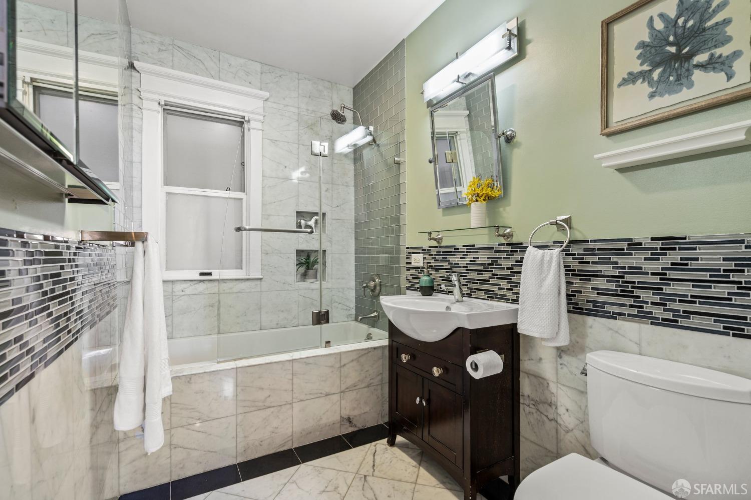 2211 Broderick Street # 1