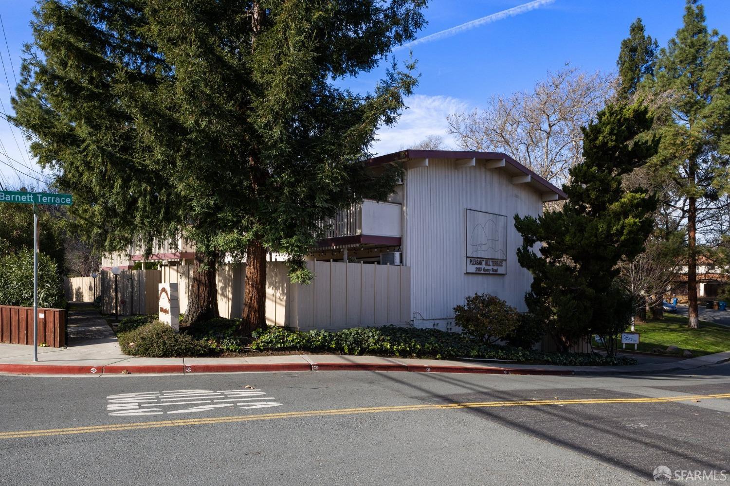 2180 Geary Road # 40