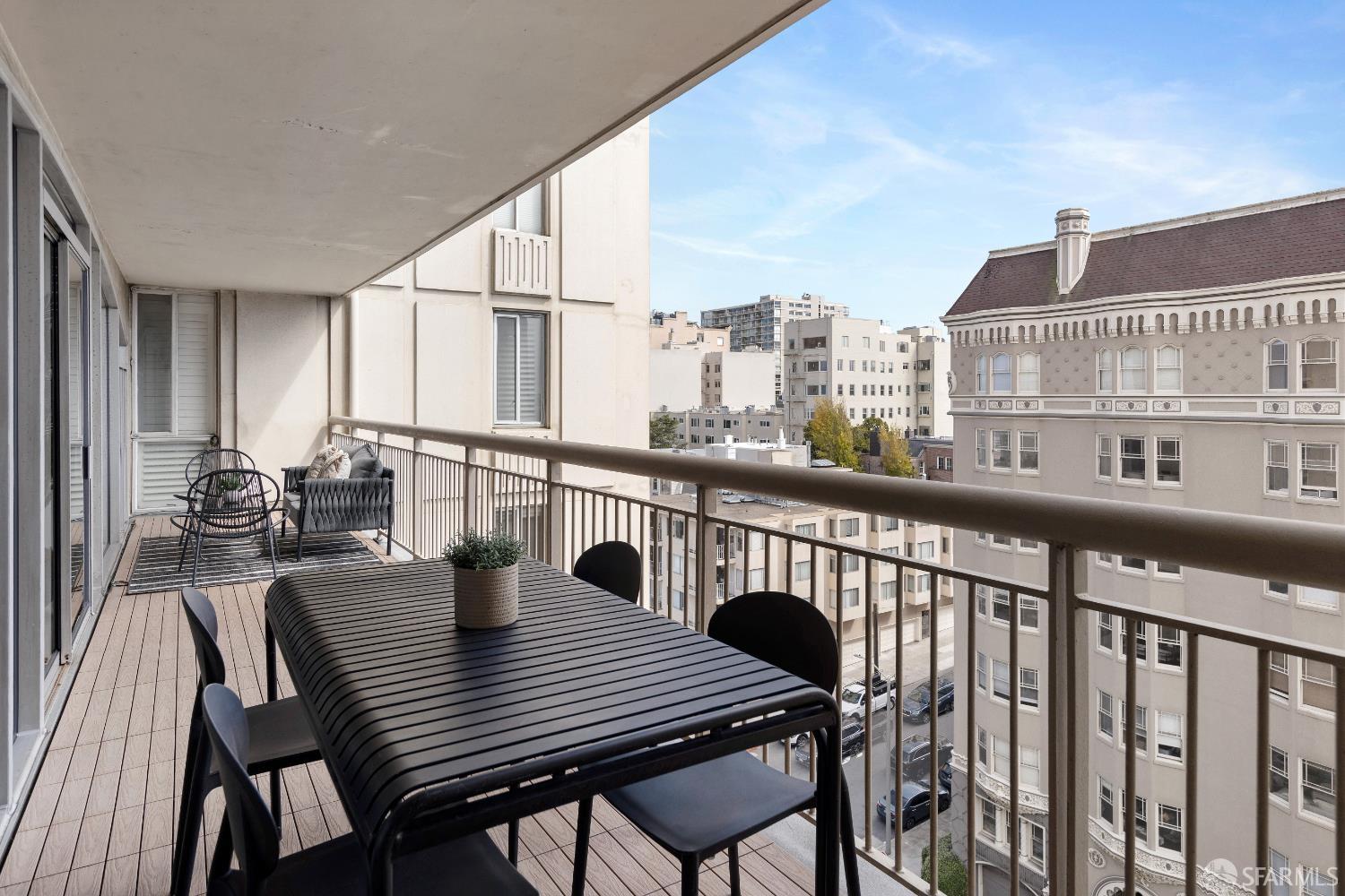 2200 Pacific Avenue # 9E