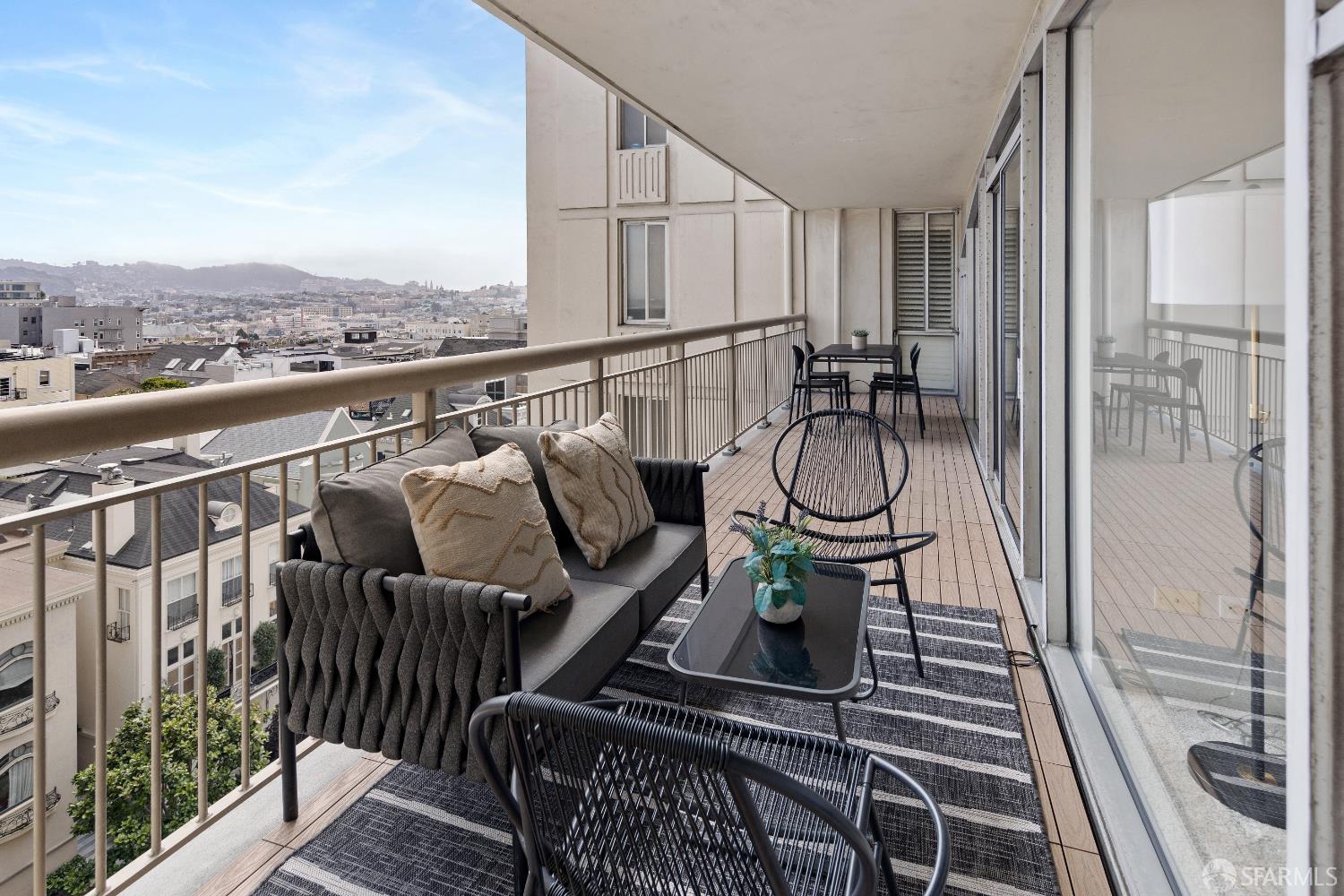 2200 Pacific Avenue # 9E