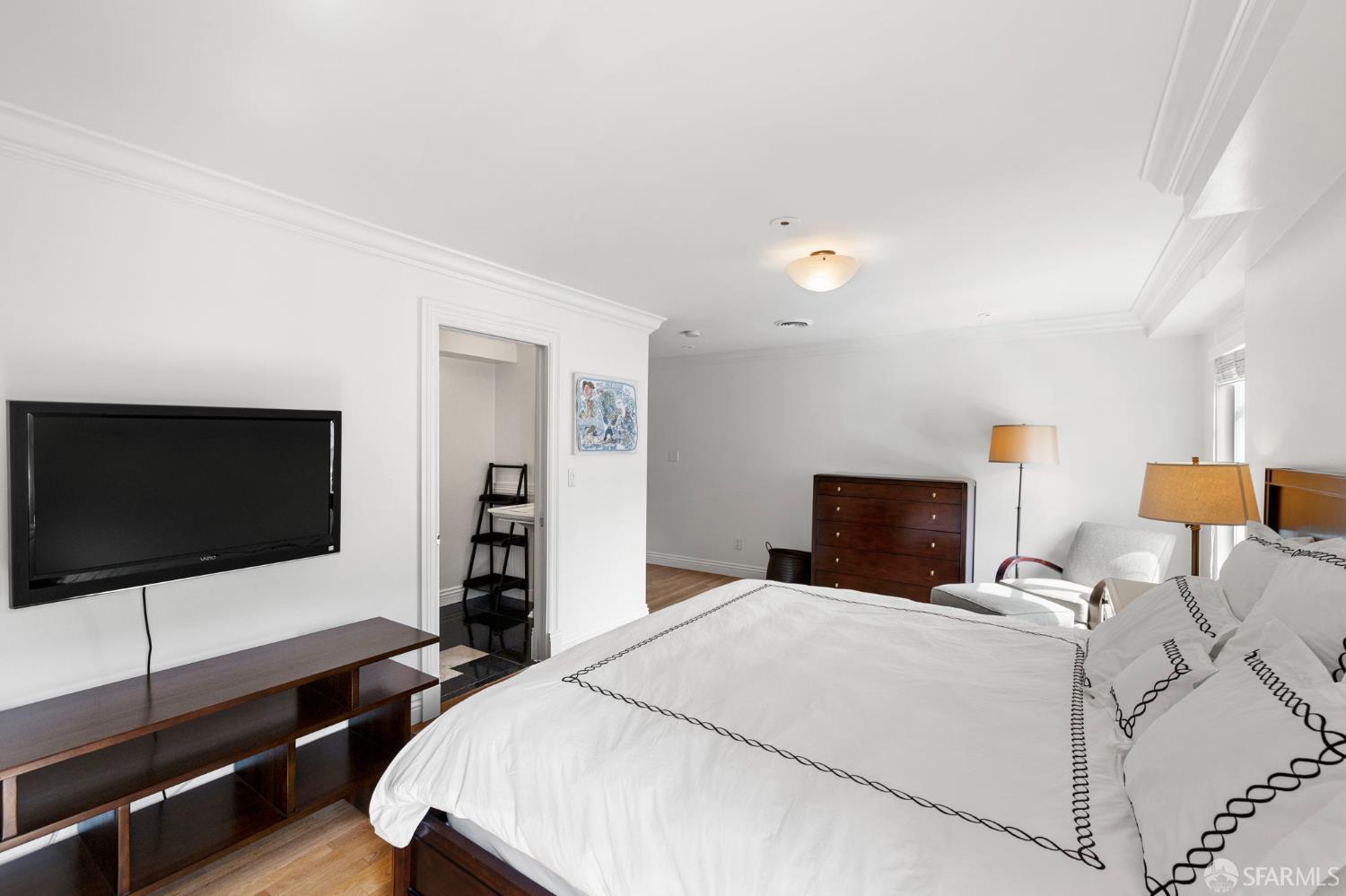 2145 Franklin Street # 1