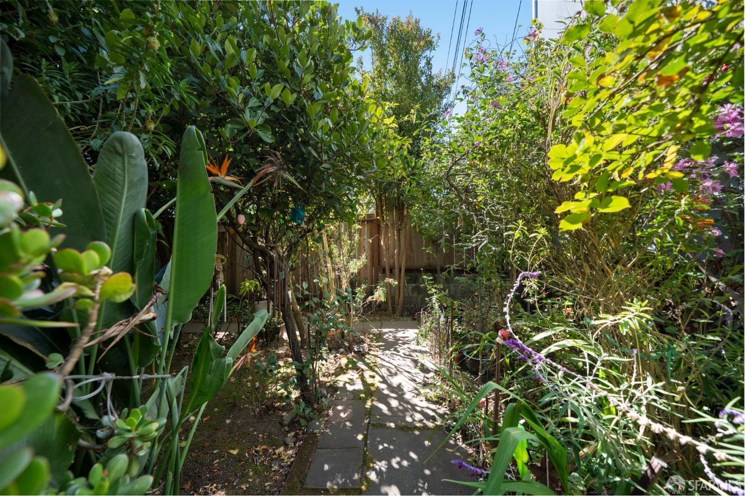 427 Precita Avenue