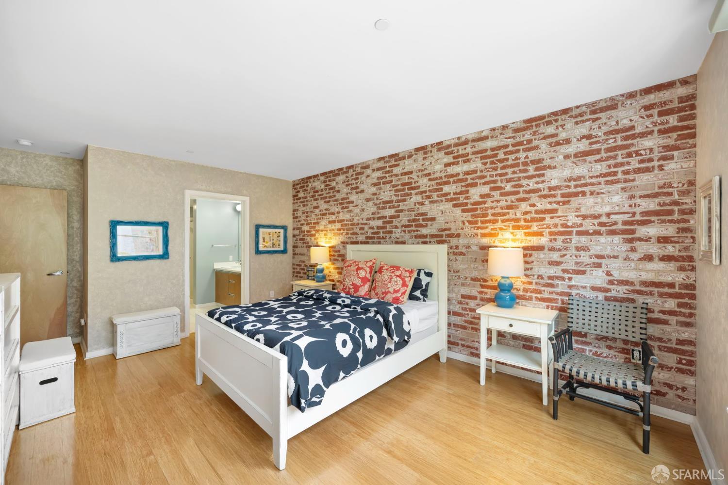 5800 3rd Street # 1121