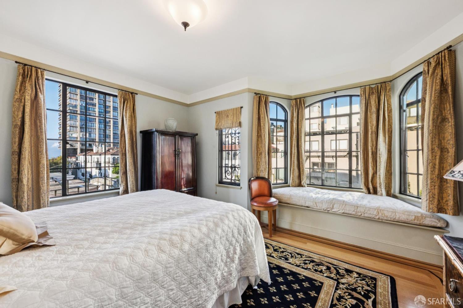 1725 Jones Street # 3