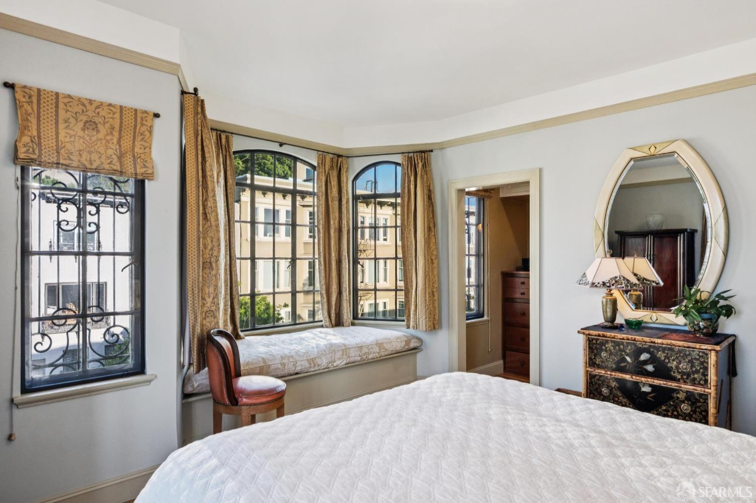 1725 Jones Street # 3