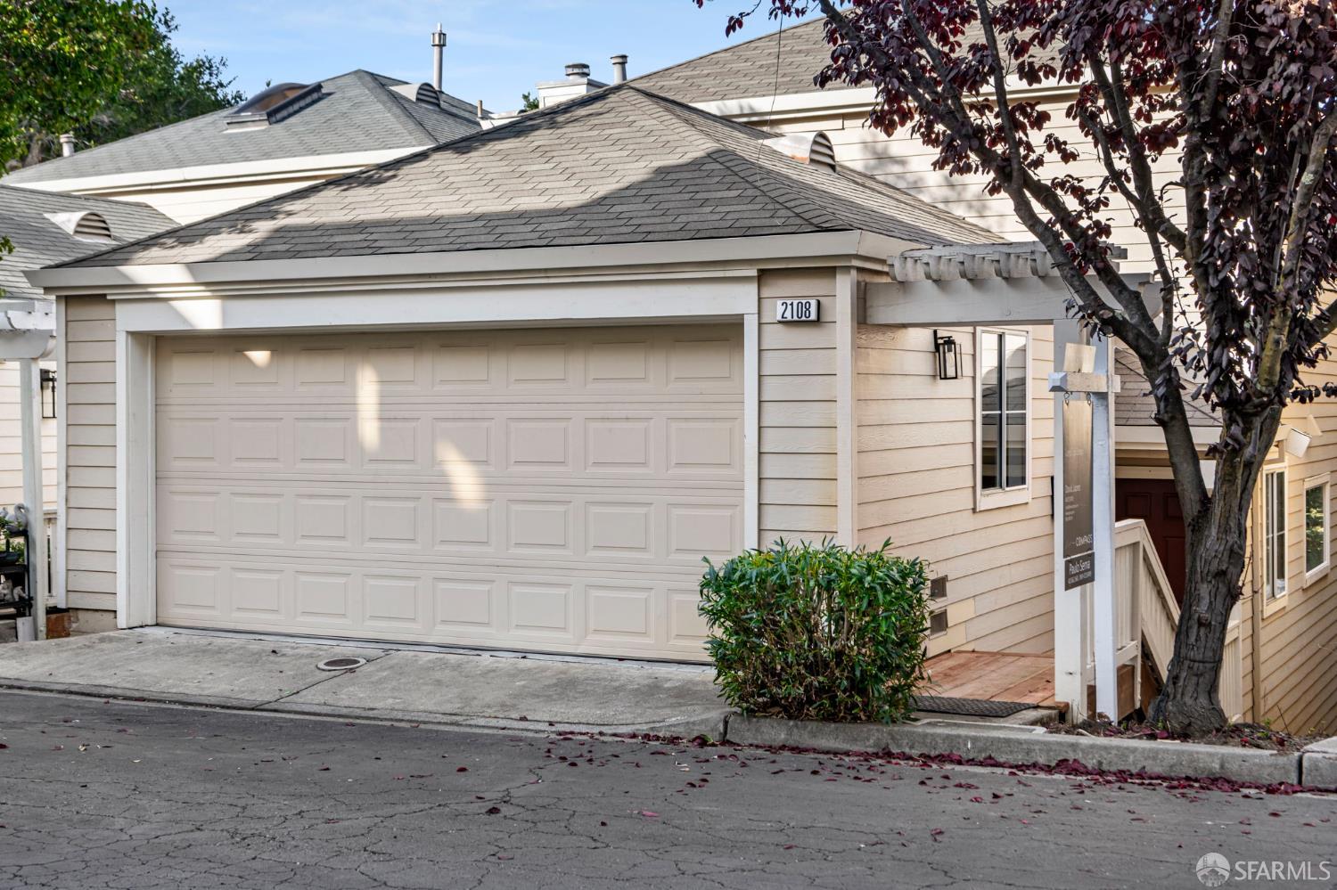 2108 Thistle Court, Hayward