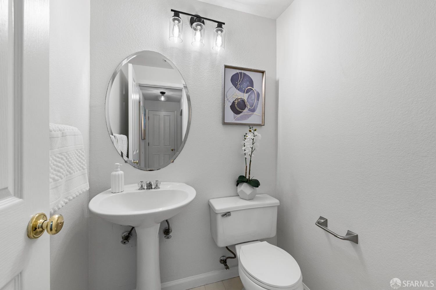 2108 Thistle Court, Hayward