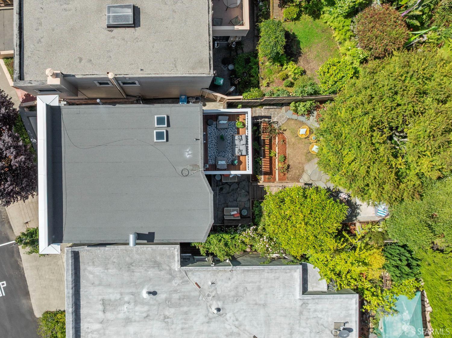 408 Roosevelt Way