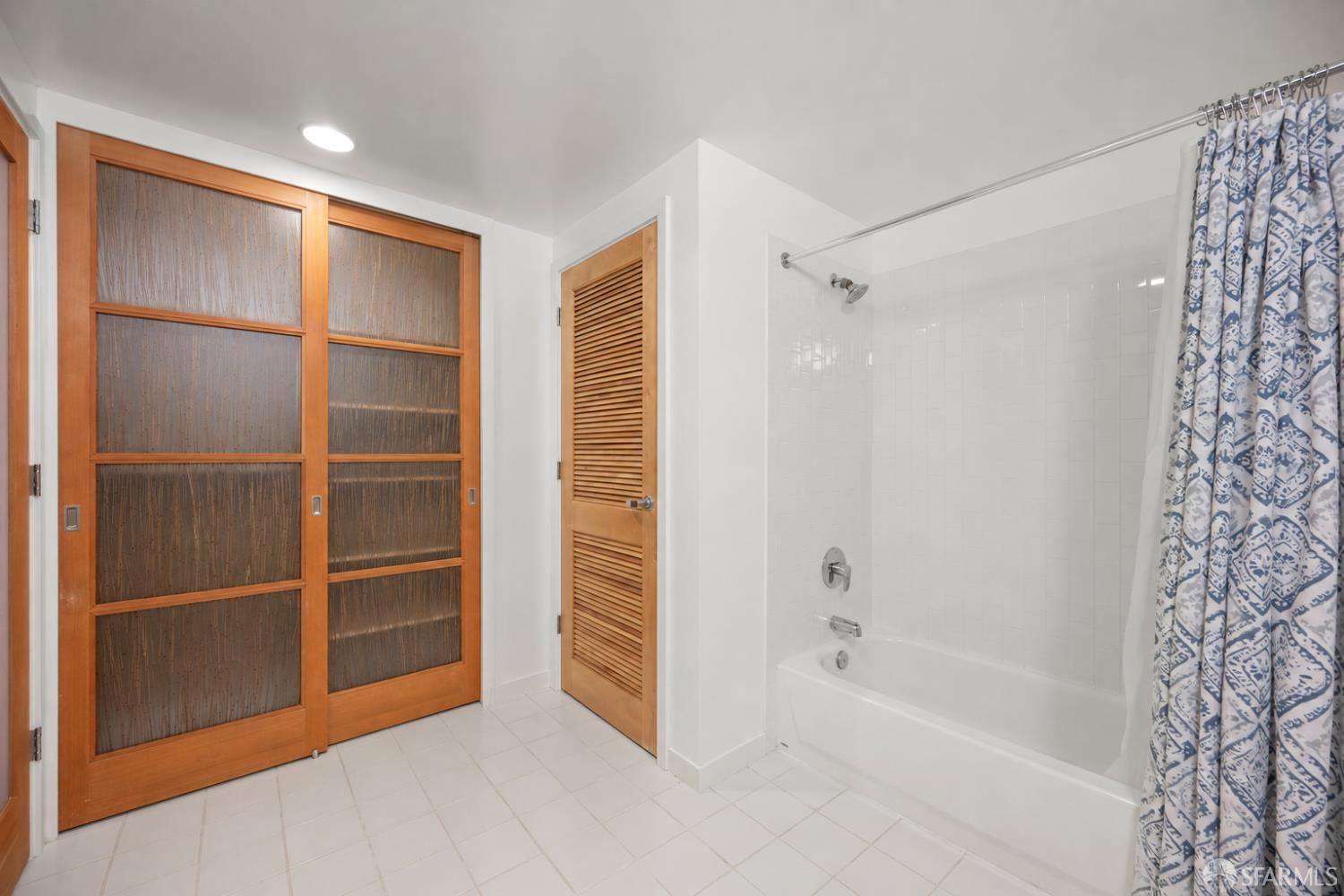 5800 3rd Street # 1111