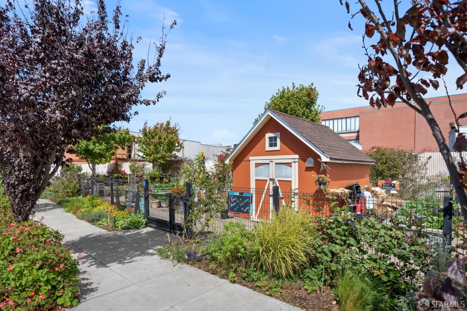 5800 3rd Street # 1111