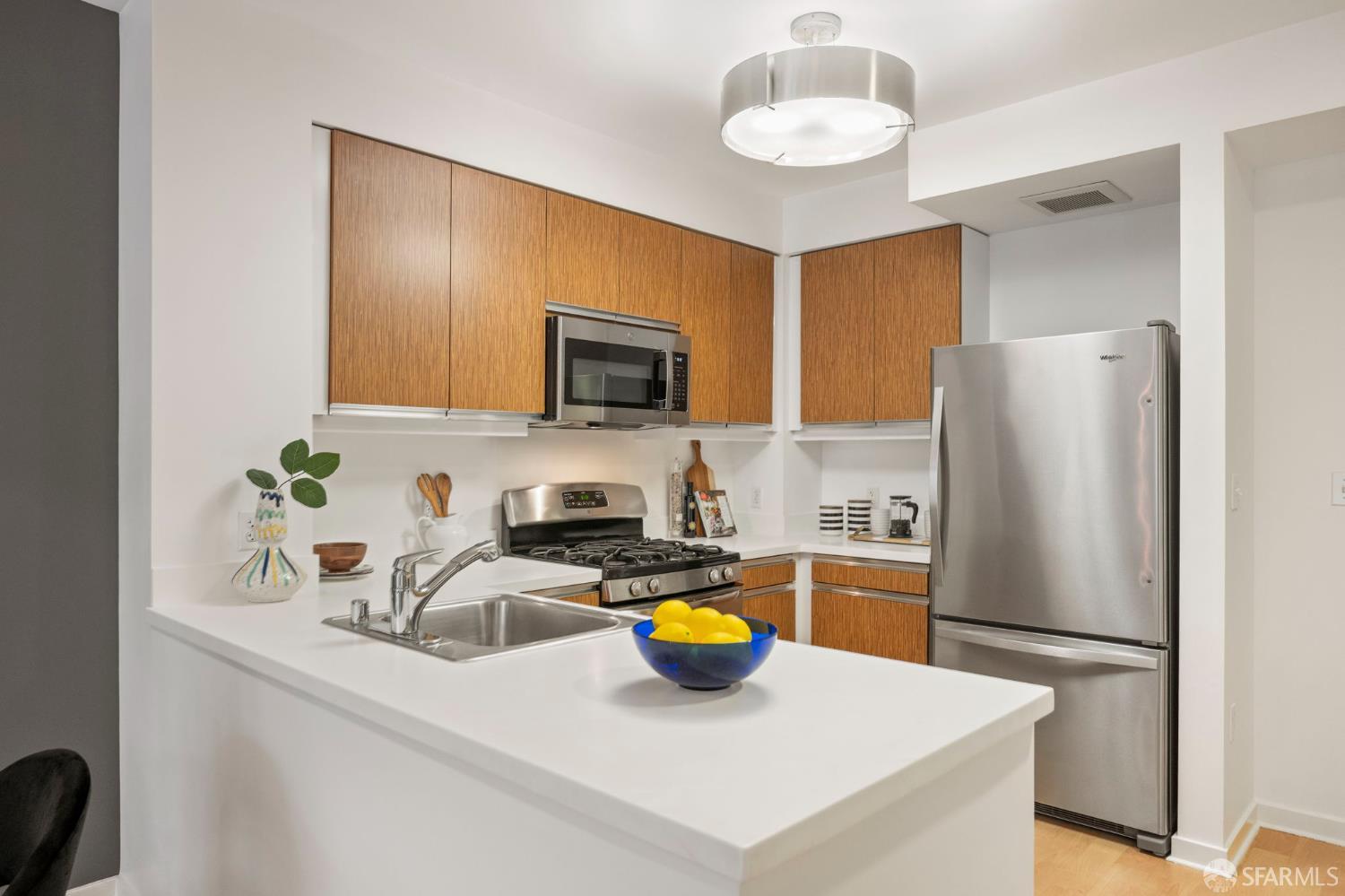 5800 3rd Street # 1111