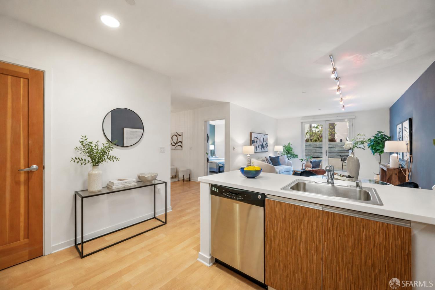 5800 3rd Street # 1111