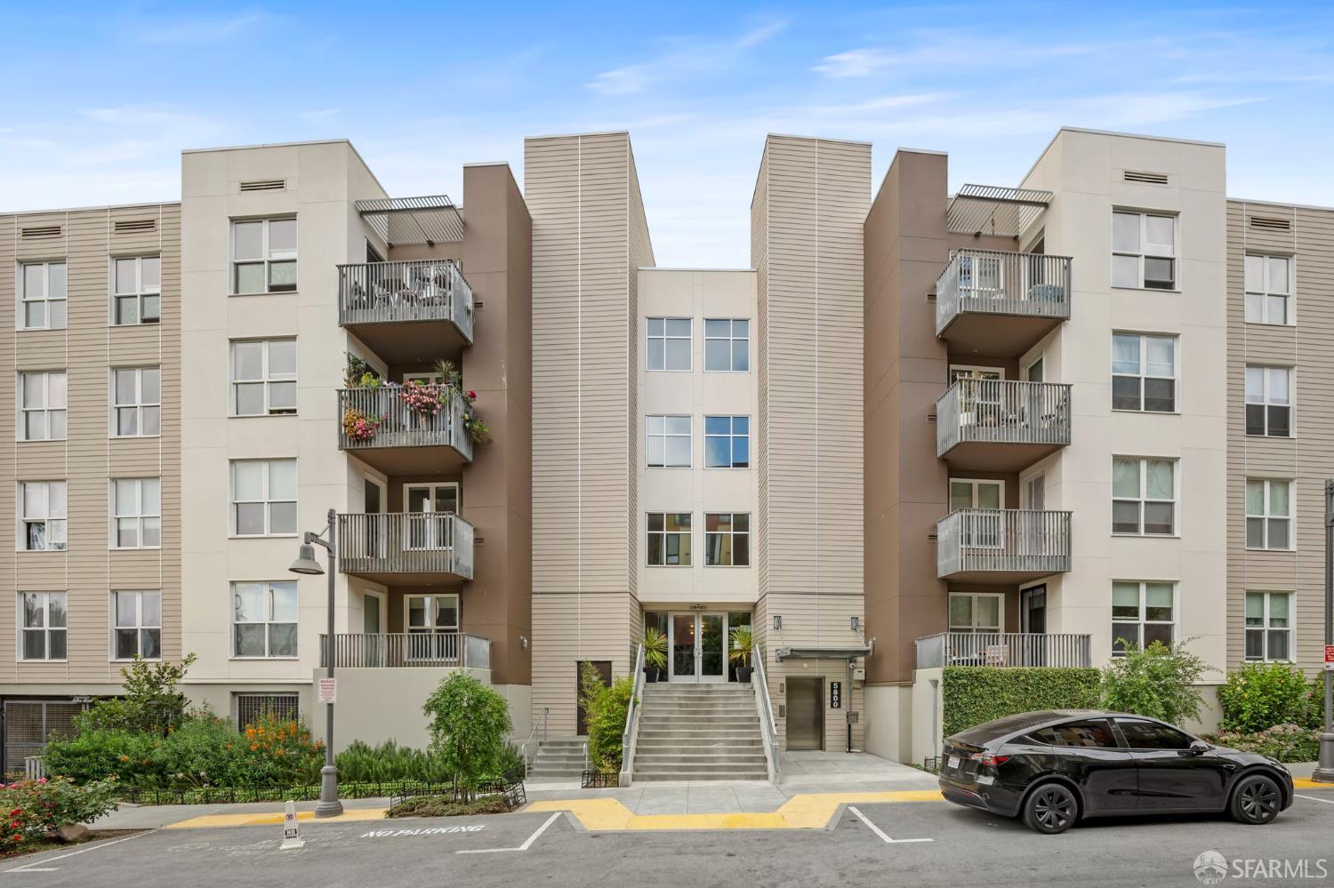 5800 3rd Street # 1111