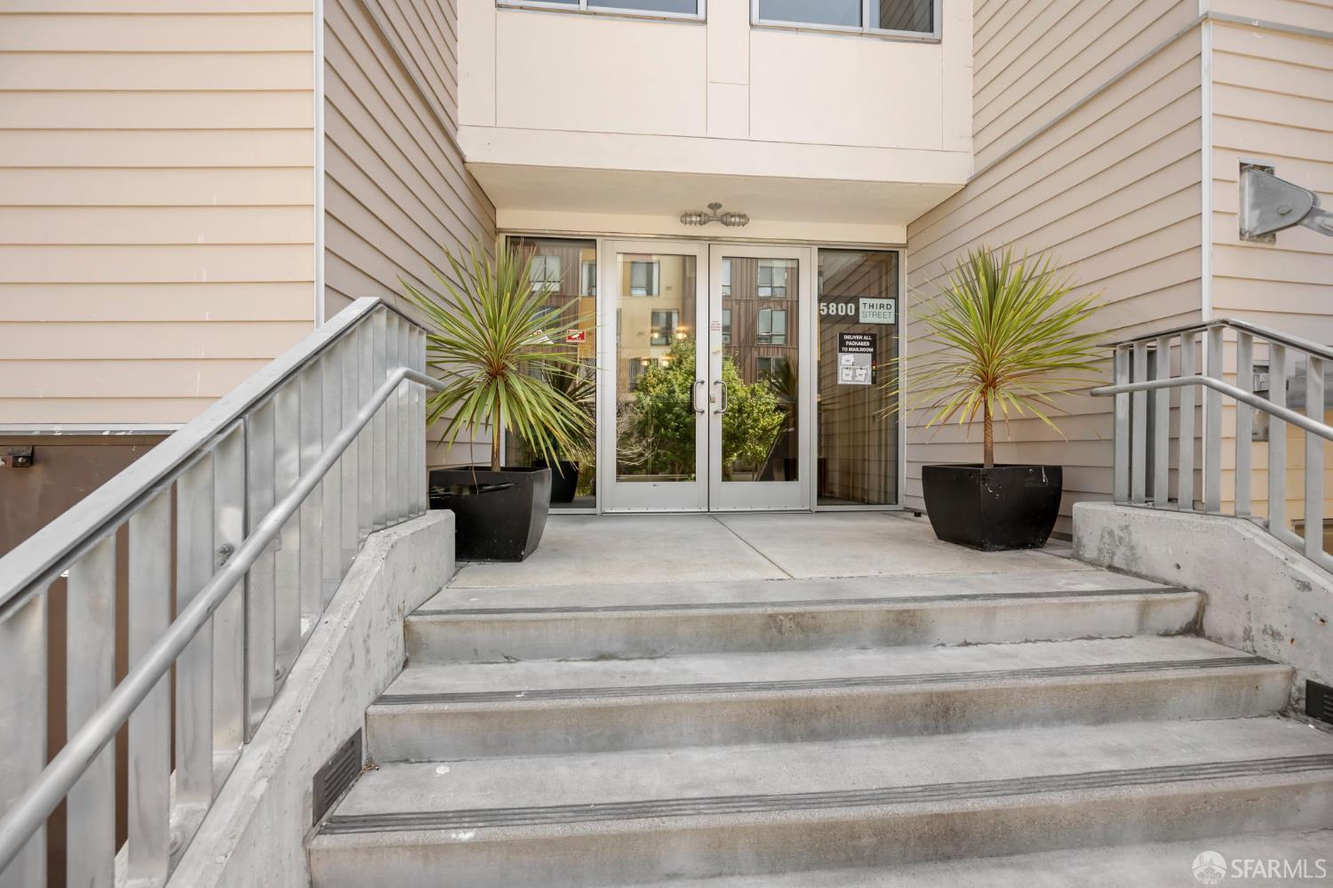 5800 3rd Street # 1412
