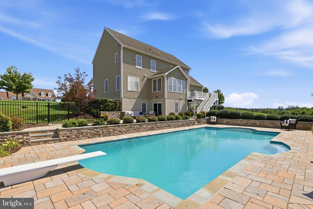 1080 WILD GOOSE COURT