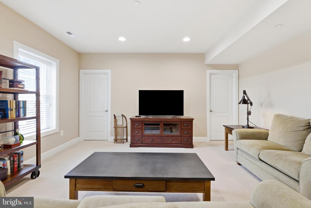 1080 WILD GOOSE COURT