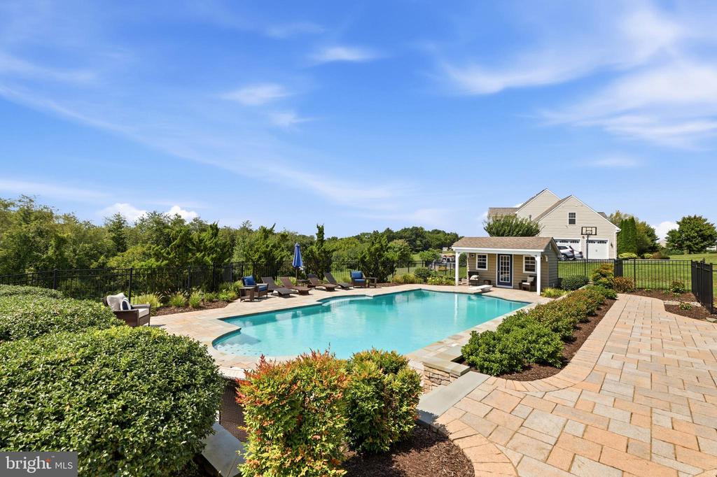 1080 WILD GOOSE COURT