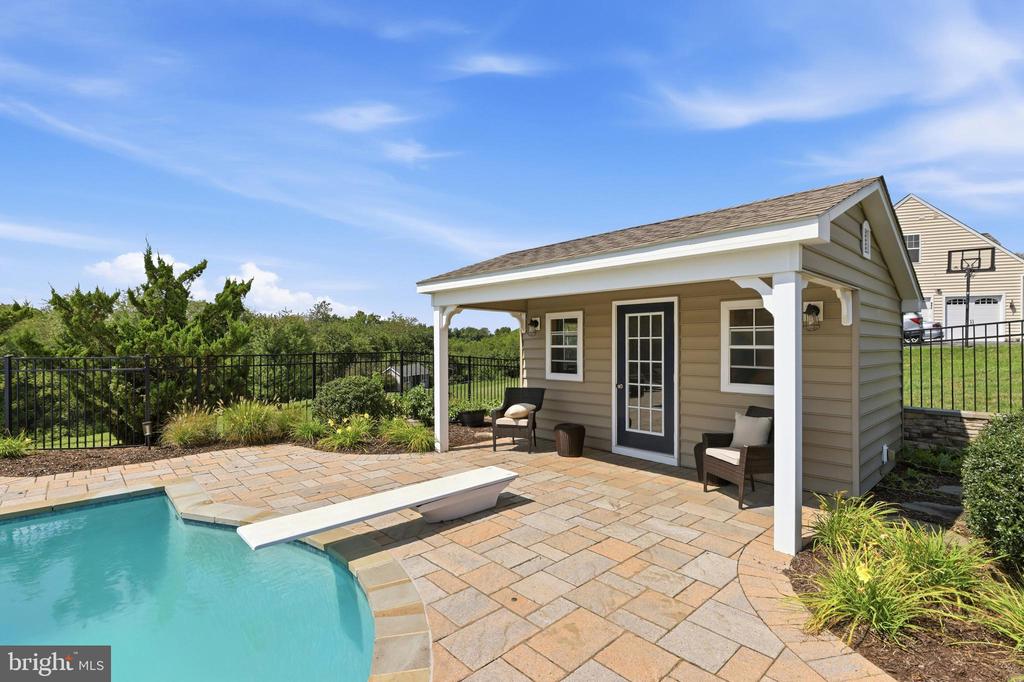 1080 WILD GOOSE COURT