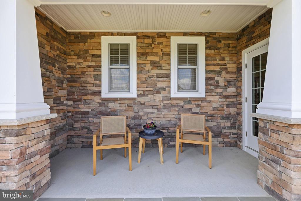 1080 WILD GOOSE COURT