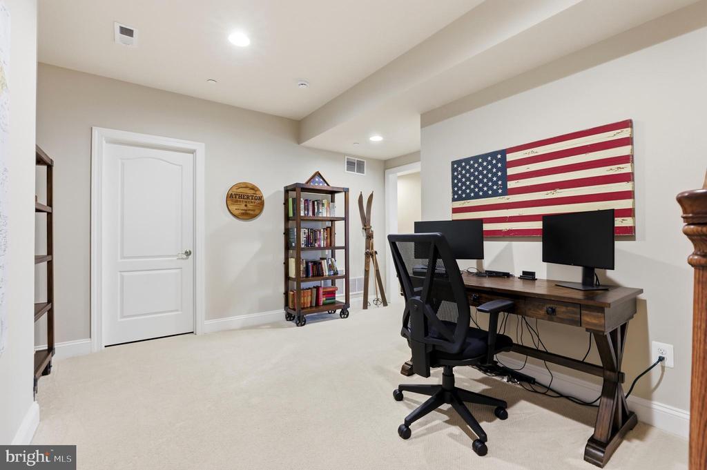 1080 WILD GOOSE COURT