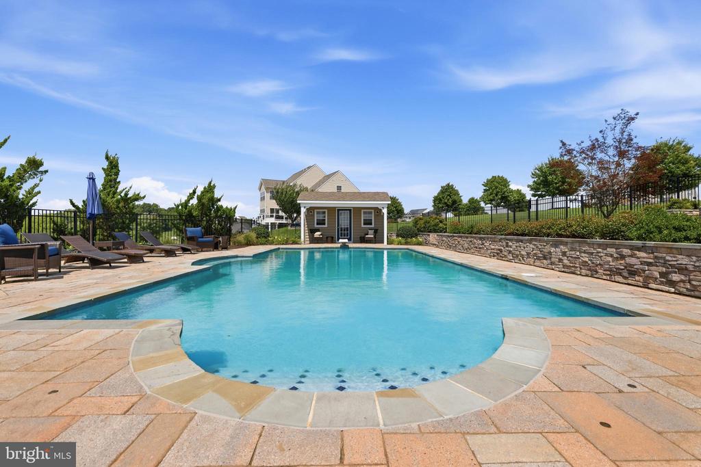 1080 WILD GOOSE COURT